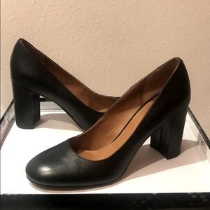 Franco Sarto | Black Leather Pump